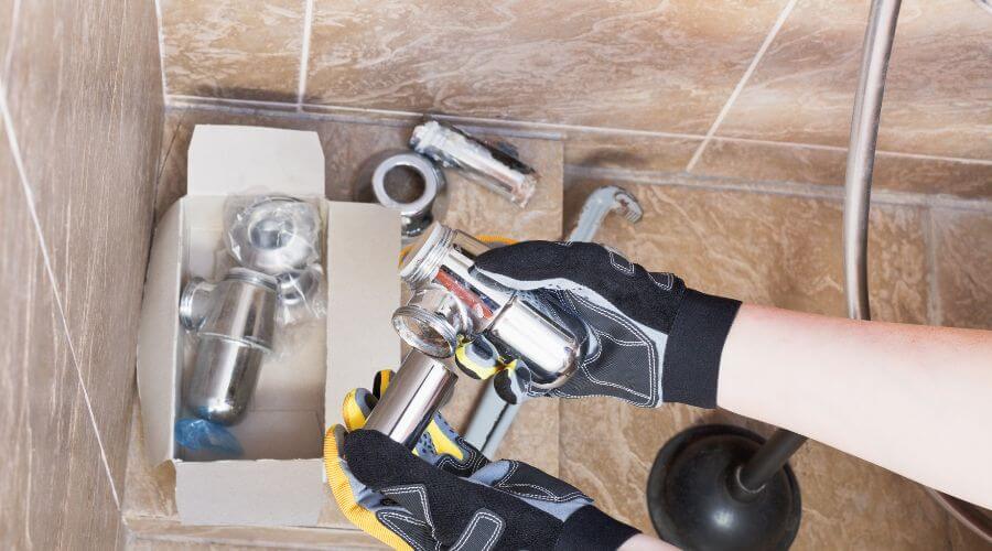 Professional gutter cleaning in Heath, MA